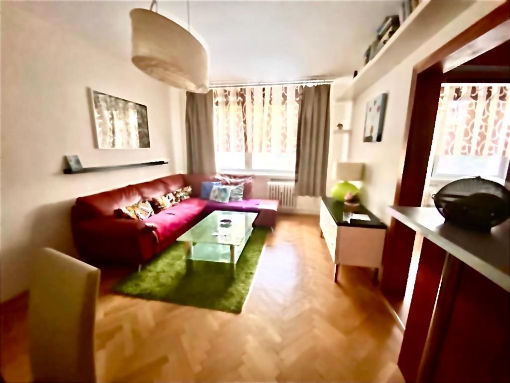 2,5 Izbovy Apartman V Ruzinove S Parkovanim Zdarma Братислава Екстериор снимка
